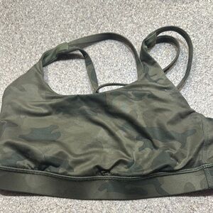 Lululemon 6 Camouflage  Green Sports Bra